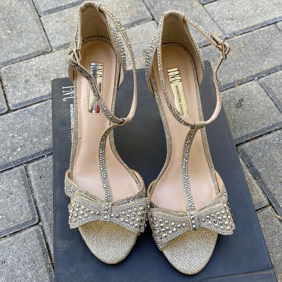 Super Cute Heel ✨ - Picture 3 of 4